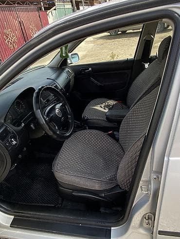 Volkswagen: Volkswagen Golf: 1999 г., 1.6 л, Ручные, Хэтчбэк — 8