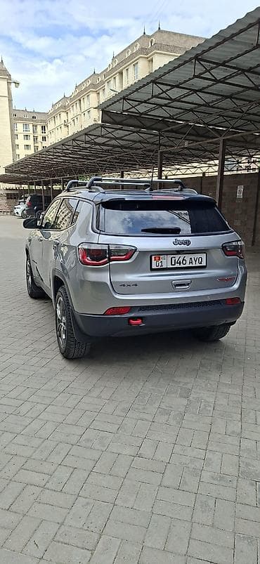 Jeep Compass: 2021 г., 2.4 л, Автомат, Бензин, Внедорожник — 3