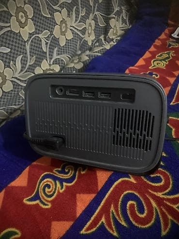 средний низкий: Обмен тоже есть на телефон/Проектор домашнего кинотеатра Компактный — 2