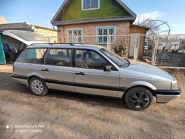 Volkswagen: Volkswagen Passat Variant: 1992 г., Ручные, Бензин, Универсал — 4