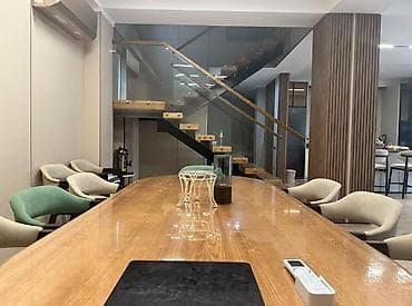 220 м², 6 комнат, Юг-2 мкр, Семейным