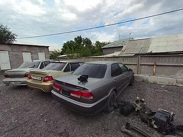 Honda Accord: 2001 г., 1.8 л, Автомат, Бензин, Седан