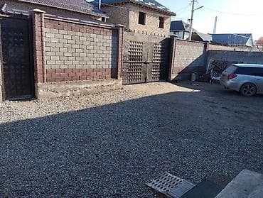 дома в ак орго: Двухэтажный жилой дом с огороженным двором - Капитальный забор по — 4