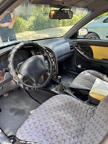byd hybrid: Hyundai Elantra: 2001 г., Механика, Бензин, Седан — 5