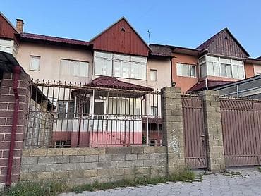 дом двух этажный: 200 м², 4 комнаты, Утепленный, Балкон застеклен, Кондиционер — 2