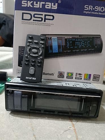 6: Автомобильные магнитолы Описание: - Две головные станции формата — 2