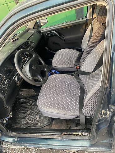 mini kooper: Volkswagen Vento: 1997 г., 1.8 л, Механика, Бензин, Седан — 9