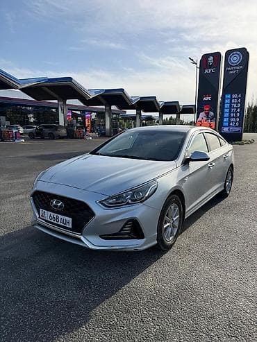 Hyundai Sonata: 2019 г., 2 л, Автомат, Газ, Седан