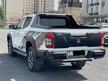 rerode r1: Mitsubishi L200: 2023 г., 2.4 л, Ручные, Бензин, Пикап — 5