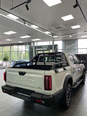 ej ve: JAC : 2026 г., 2 л, Автомат, Бензин, Пикап — 3