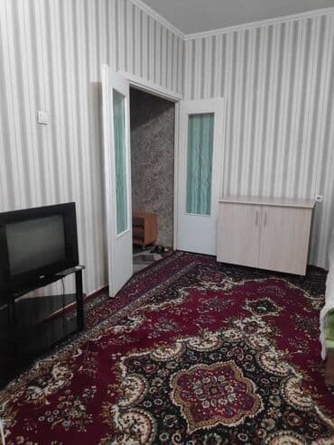 купить квартиру в бишкеке от delmar group фото: 1 комната, 33 м², 105 серия, 8 этаж, Старый ремонт — 2