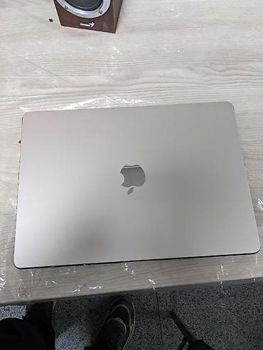 Техника и электроника: MacBook Air 15 M3 (2024) Без зарядника - Чип: Apple M3 - ОЗУ: 16 ГБ - — 2