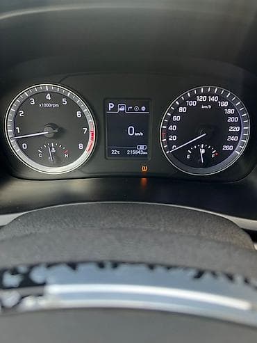 Hyundai Sonata: 2017 г., 2 л, Автомат, Газ, Седан