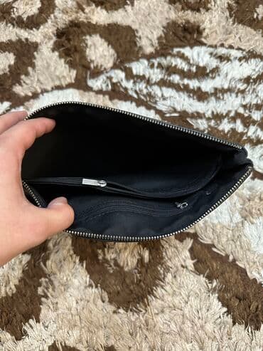 брендовые сумки: Барсетка, Louis Vuitton, Материал: Искусственная кожа, Застежка на молнии, Моющийся материал, Регулируемый ремень, Новый — 3