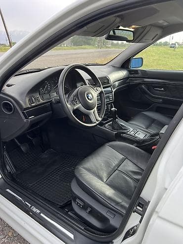 боковой тырмо: BMW 5 series: 2003 г., 2.5 л, Механика, Бензин, Седан — 10