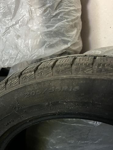 Зимние шины 205/55 R16 - Размер: 205/55 R16 (указан на боковине). -