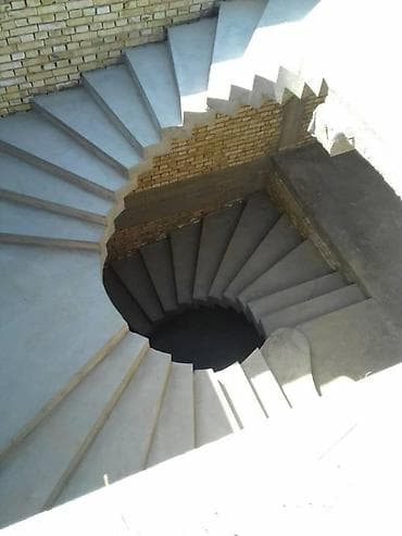 Даяр бизнес: Бетон тепкичи Жеке менчик үй үчүн, Тепкичтин формасы: Көп марштуу — 8