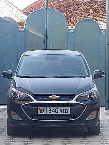Chevrolet Spark: 2020 г., 1 л, Вариатор, Бензин, Хэтчбэк