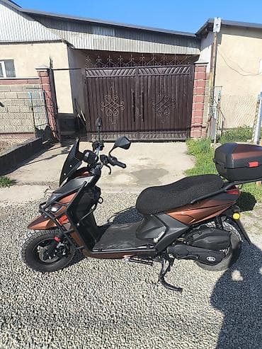 скутер сузуки: Макси-скутер 50 куб. см, Бензин, Б/у — 1