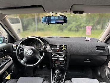 wolk: Volkswagen Golf: 2002 г., 1.6 л, Механика, Бензин, Хэтчбэк — 5