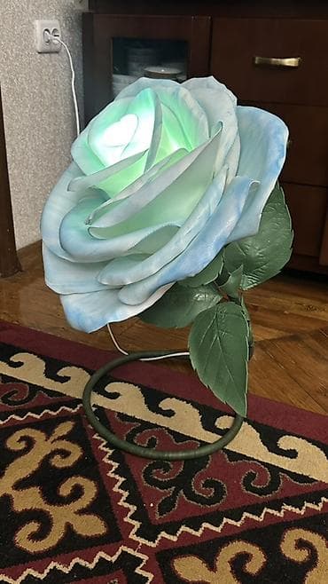 ночник тюльпан: Настольный и настенный светильник в виде крупной розы. - Дизайн — 5