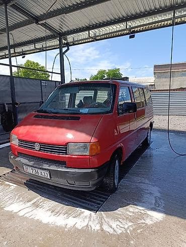 2 4 д: Volkswagen Transporter: 1991 г., 0.2 л, Механика, Газ, Минивэн — 1