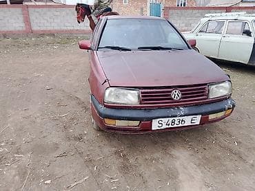 Volkswagen: Volkswagen Vento: 1991 г., Седан — 2