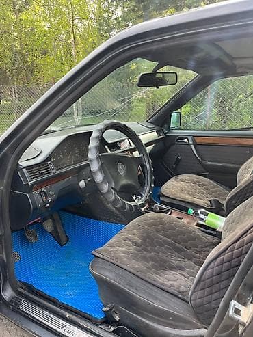 hyundai elantra авто: Mercedes-Benz E-Class: 1991 г., Седан — 5