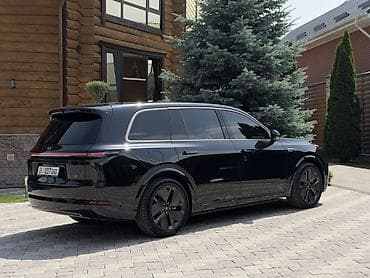 bmw ix3: Lixiang L9: 2025 г., 1.5 л, Автомат, Гибрид, Кроссовер — 3