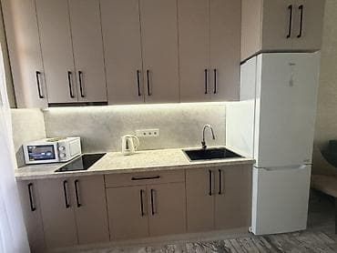 бутка гараж: 60 м², 3 комнаты — 3