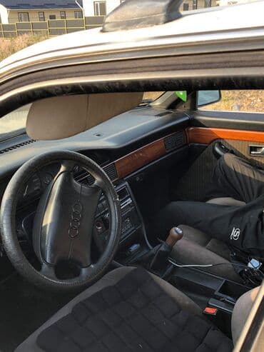 времени: Audi 100: 1991 г., 2.3 л, Механика, Бензин, Универсал — 2