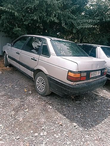 Продажа авто: Volkswagen Passat: 1990 г., 1.8 л — 10