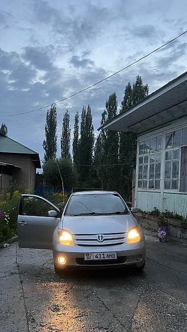 акорд сл7: Toyota Ist: 2003 г., 1.3 л, Автомат, Бензин, Хэтчбэк — 4