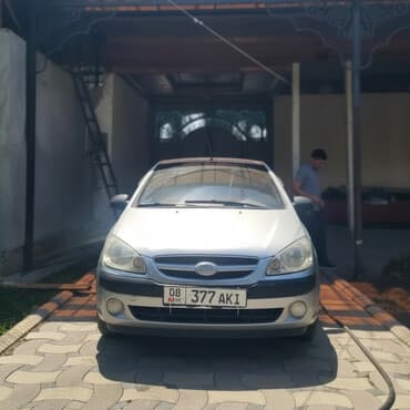 как можно купить машину в рассрочку: Hyundai Getz: 2006 г., 1.1 л, Механика, Бензиновая, Хэтчбэк — 1