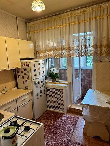 квартира до 12000: 3 комнаты, Риэлтор, С мебелью полностью — 3