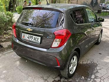 alto suzuki: Chevrolet Spark: 2016 г., 1 л, Автомат, Бензин, Хэтчбэк — 5