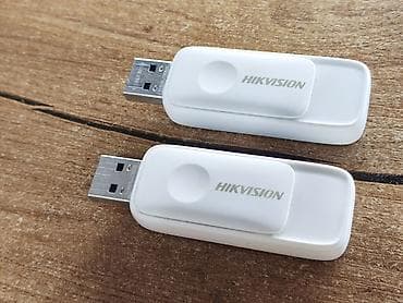 флеш: Продаю флешки HIKVISION на 32GB. Обе с USB 3.2 (смотрите фото) Обе — 7