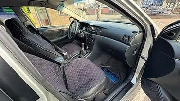 Унаа сатуу: Toyota Corolla: 2005 г., 1.5 л, Кол менен иштөөчү, Бензин, Седан — 6