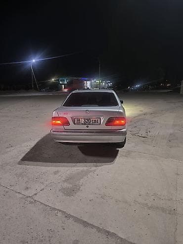 срочно продаю ауди 100: Mercedes-Benz E-Class: 2002 г., 3.2 л, Автомат, Дизель, Седан — 4