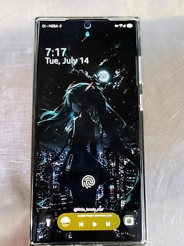 Samsung Galaxy S23 Ultra, Б/у, 256 ГБ, цвет - Черный, 2 SIM — 1