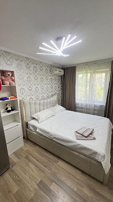 3: 3 комнаты, 63 м², 6 мкр 104 серия, 4 этаж, Евроремонт — 1