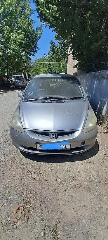 Honda Fit: 2003 г., 1.3 л, Автомат, Хетчбек — 2