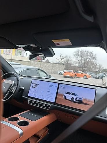 l9 pro: Lixiang L6: 2025 г., 1.5 л, Автомат, Гибрид, Кроссовер — 3