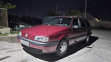 mini jack: Volkswagen Passat: 1989 г., 1.8 л, Механика, Универсал — 7