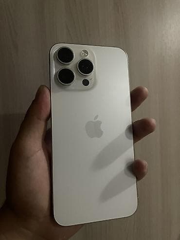 IPhone 15 Pro Max, 256 ГБ, Белый, 80 %