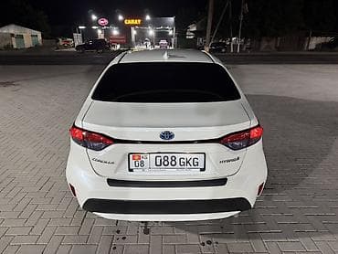 Транспорт: Toyota Corolla: 2020 г., 1.8 л, Гибрид, Седан — 8