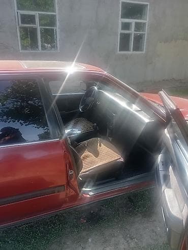 runx alex: Toyota Carina: 1992 г., 2 л, Ручные, Бензин, Хэтчбэк — 5