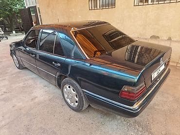 Mercedes-Benz W124: 1995 г., 2.2 л, Автомат, Седан — 7