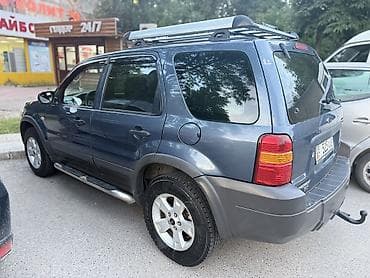 mazda 3: Ford Maverick: 2005 г., 2.3 л, Механика, Бензин, Внедорожник — 4