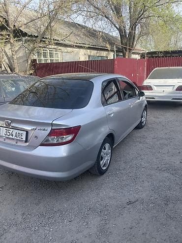 camry 2 4: Honda Fit Aria: 2004 г., Автомат, Седан — 1